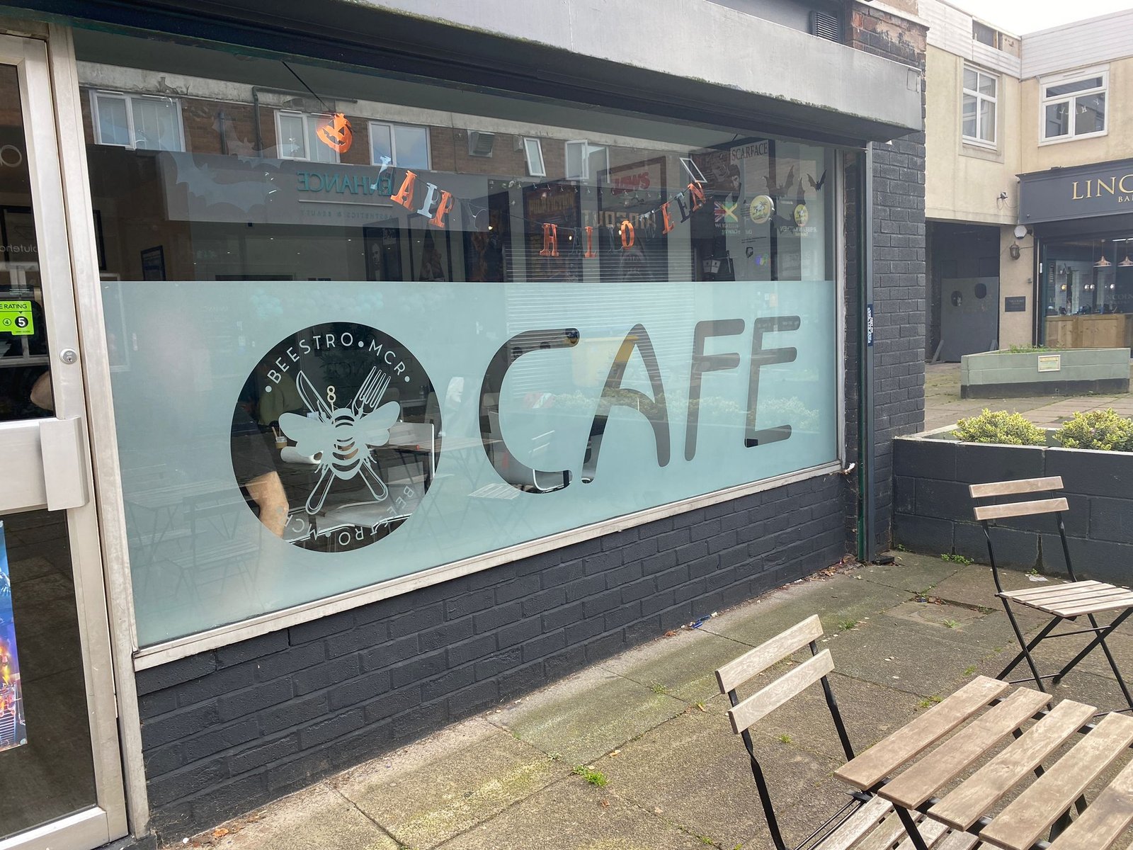 Beestro Café window frosting and branding, Urmston